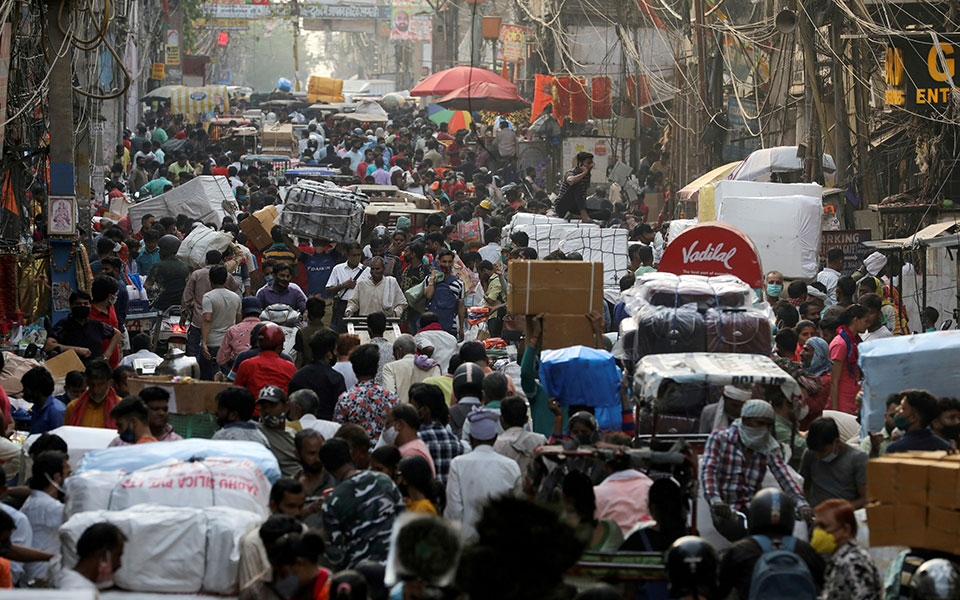 ινδία-496-θάνατοι-λόγω-covid-πάνω-από-44-000-κρούσμ-561476626