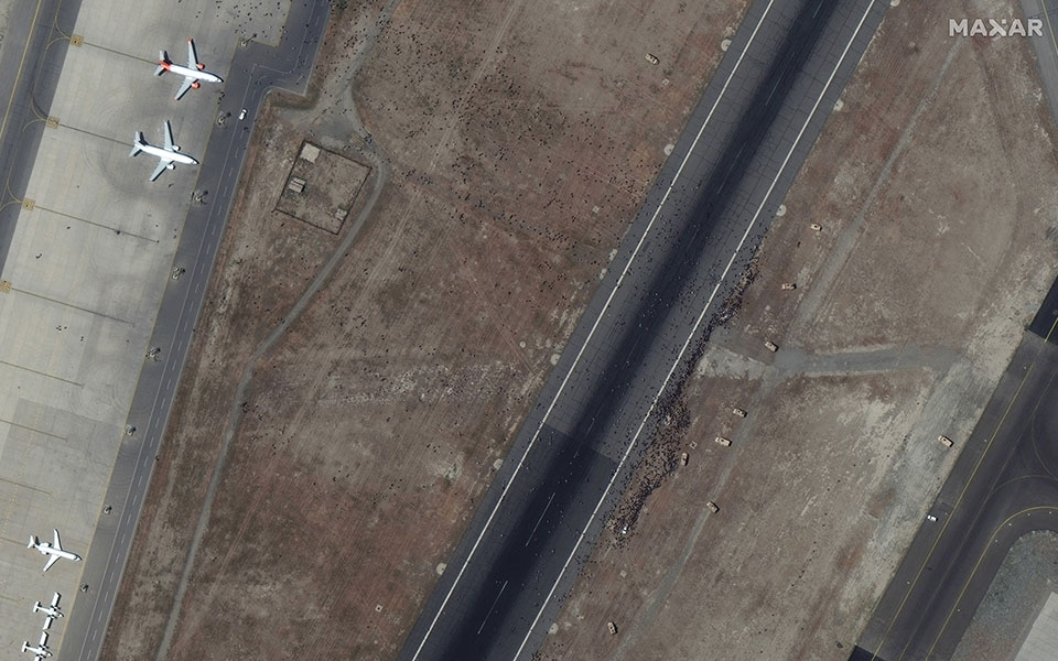 Το χάος της Καμπούλ από δορυφόρο-2