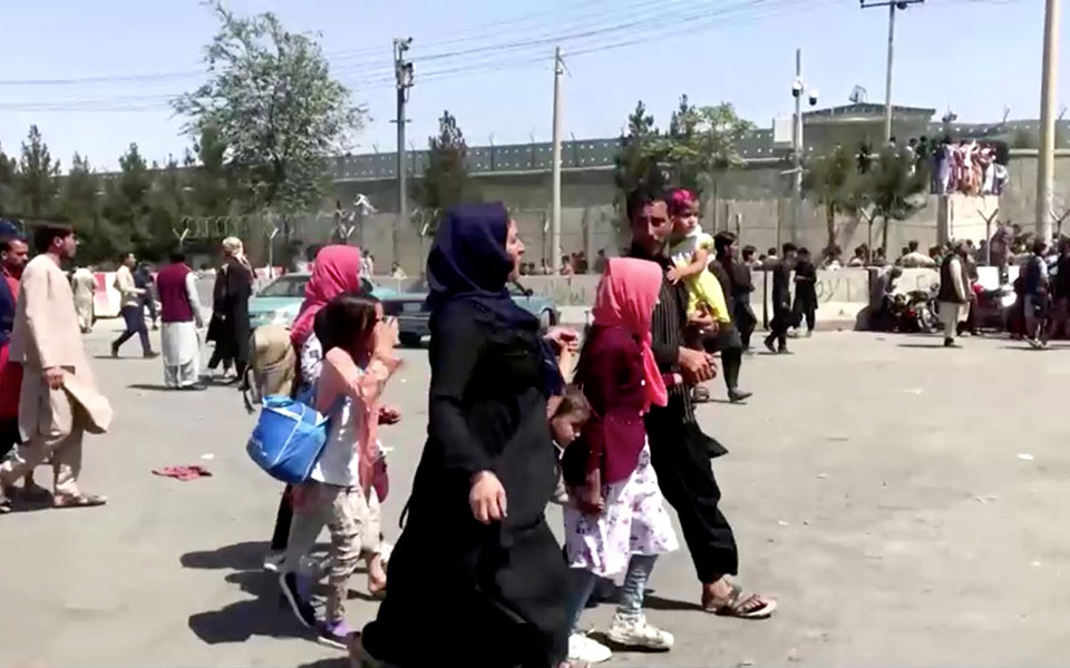 αφγανιστάν-η-αυτοσχέδια-γαλλική-πρεσ-561467524