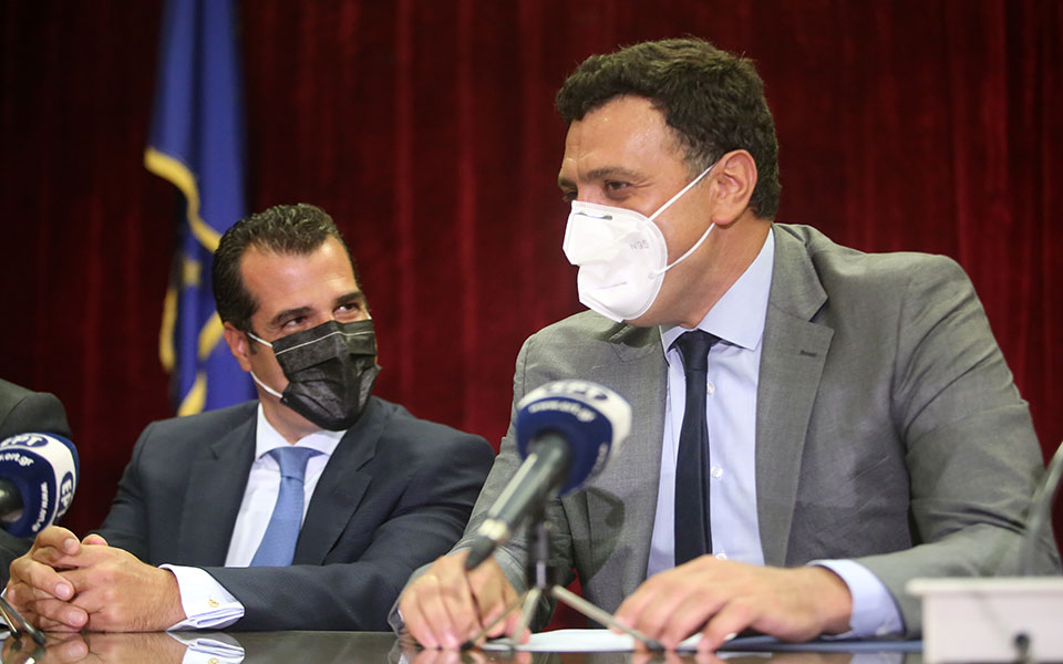 yπουργείο-υγείας-τελετή-παράδοσης-παρ-561481033