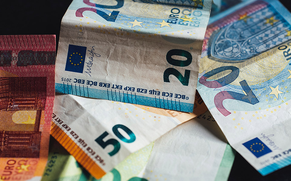 κρατική-αρωγή-πιστώνονται-σήμερα-2-467-41059-ε-561481012