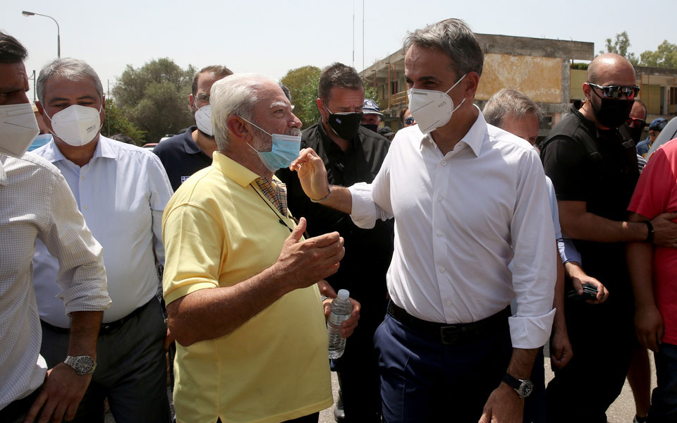 Αυτοψία Κυριάκου Μητσοτάκη στην πυρόπληκτη Ηλεία-1