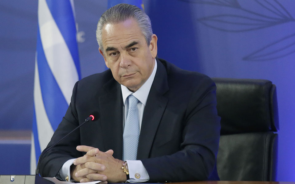 σήμερα-η-κηδεία-του-κωνσταντίνου-μίχα-561461827