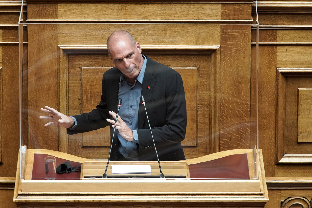 Βουλή: Διασταυρώνουν τα ξίφη τους για τις πυρκαγιές οι πολιτικοί αρχηγοί-5