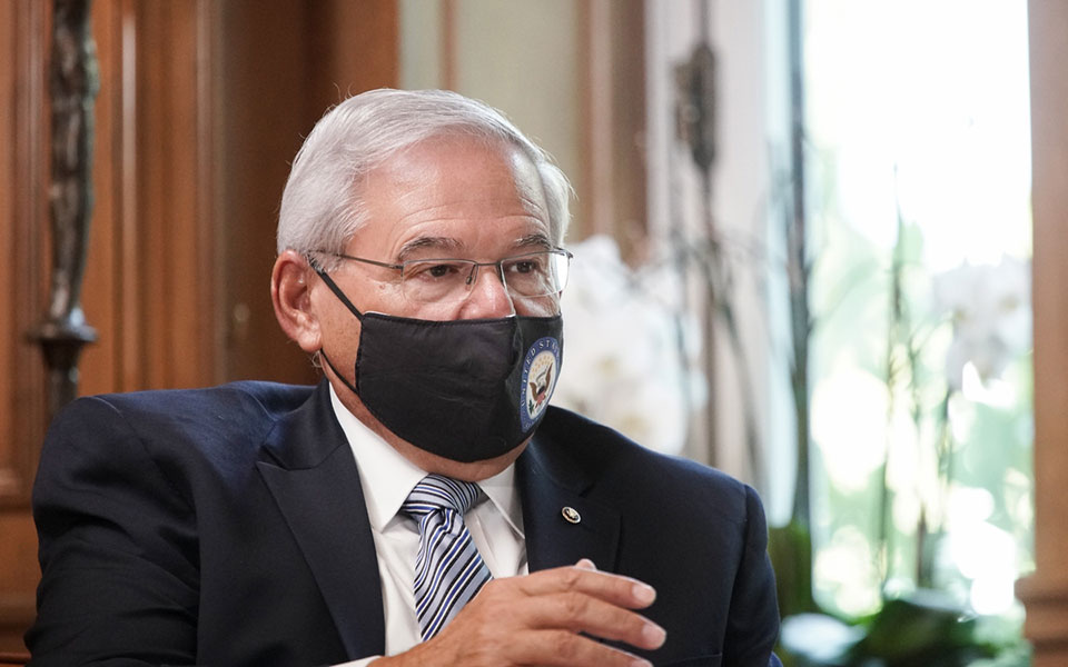 μενέντεζ-ηγετικός-ο-ρόλος-της-ελλάδας-561476548