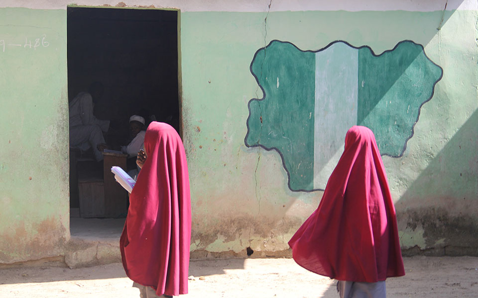 νιγηρία-κορίτσι-ξαναβρήκε-την-οικογέ-561461371