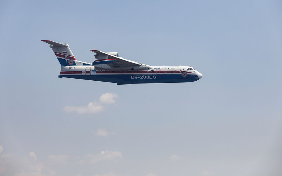 φωτιά-στη-βαρυμπόμπη-επιχειρούν-104-πυρ-561455656