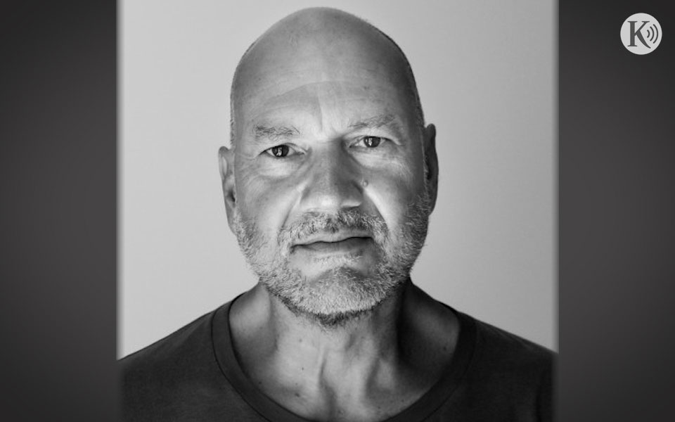 ράδιο-κ-τι-κοινό-έχει-το-αφγανιστάν-μ-561470539