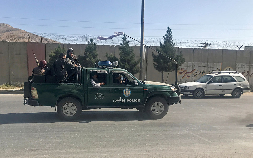 αφγανιστάν-οι-ηπα-εστιάζουν-στην-πι-561470377