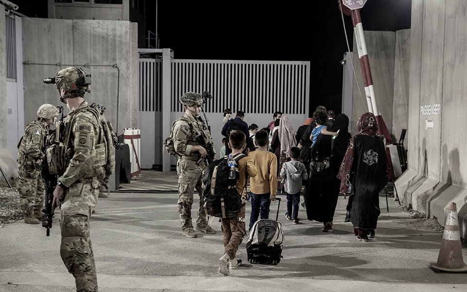 αφγανιστάν-οι-ταλιμπάν-ζήτησαν-να-παρ-561477646