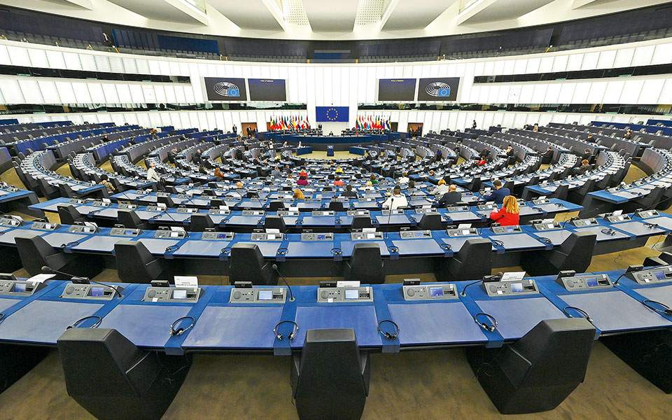 ευρωψήφισμα-για-τα-δικαιώματα-ομόφυλ-561500419