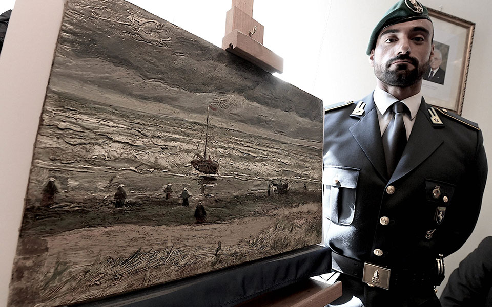 audioprints-18-έργα-τέχνης-στα-χέρια-της-μαφίας-561508981