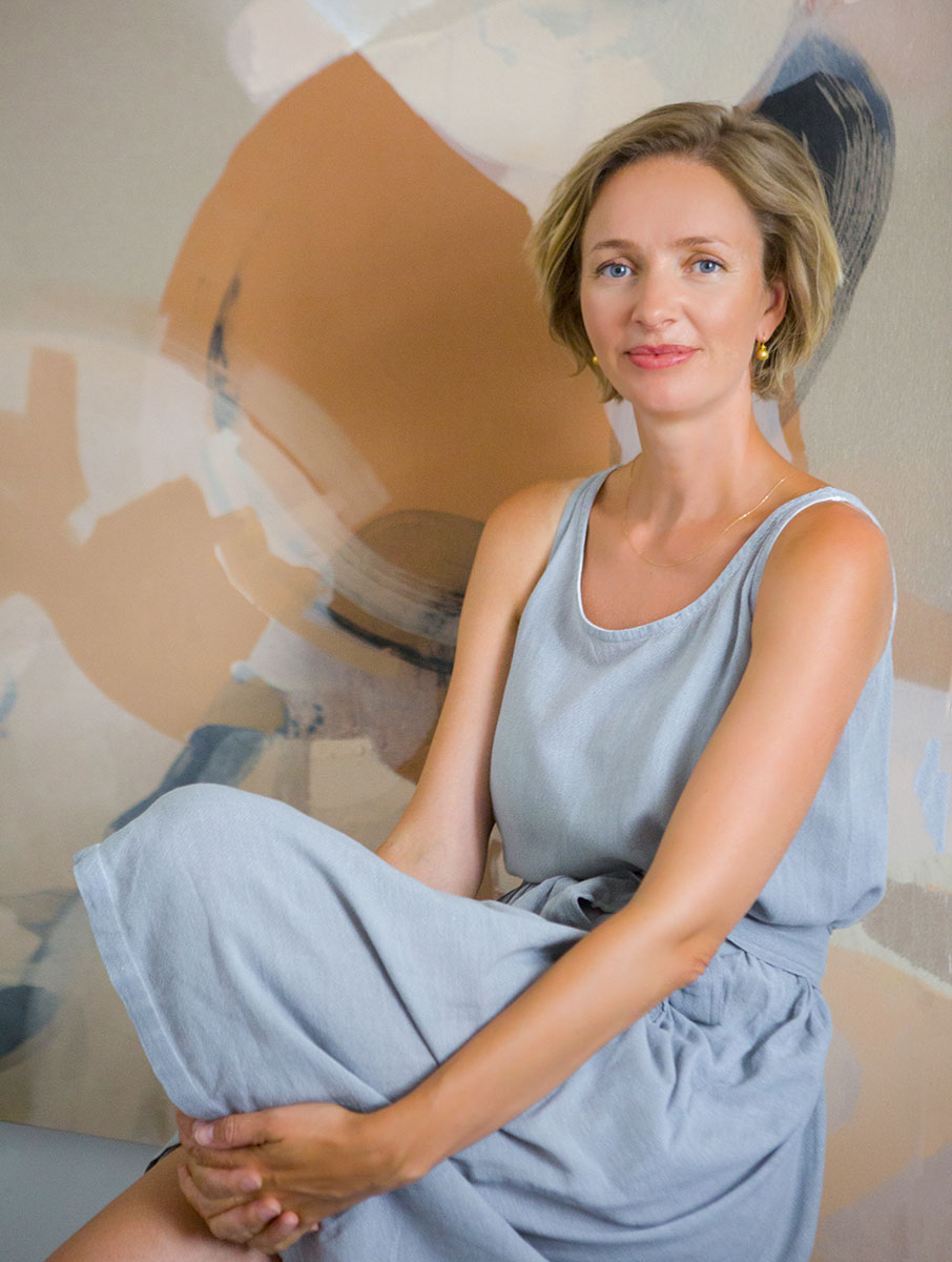 Joanna Burtenshaw: Αθηναϊκό στιλ με αγγλικό twist-2