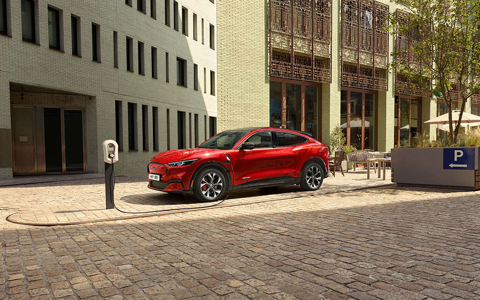 mustang-mach-e-τρεις-εκδόσεις-με-επιδότηση-από-το-561513442