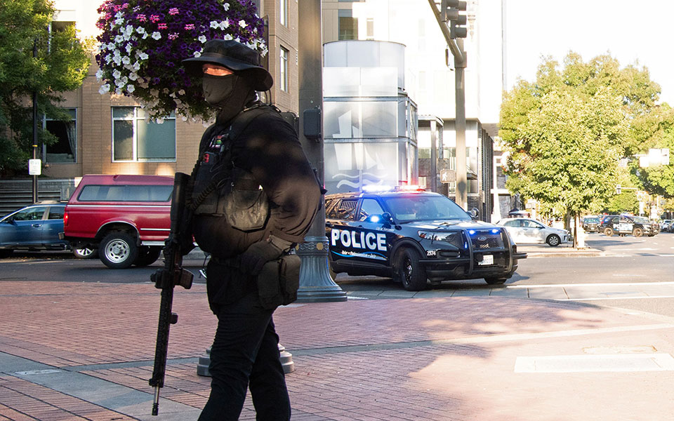 ηπα-πυροβολισμοί-σε-φεστιβάλ-στο-μισο-561488125