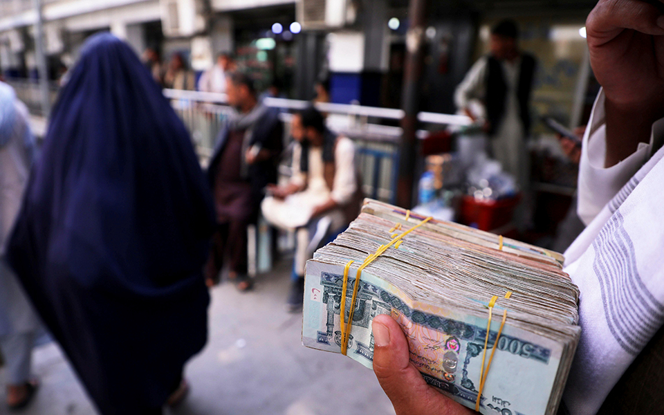 Αφγανιστάν: Πώς θα κυβερνήσουν οι Ταλιμπάν – Διεθνής ανησυχία για τα δικαιώματα των γυναικών-2