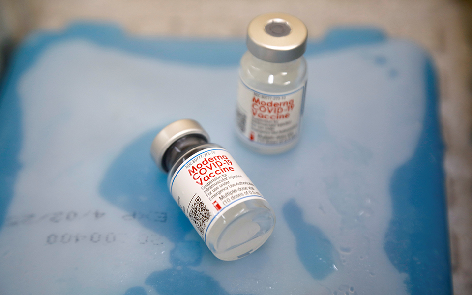 cdc-εμβόλιο-moderna-το-πιο-αποτελεσματικό-κατά-561504976
