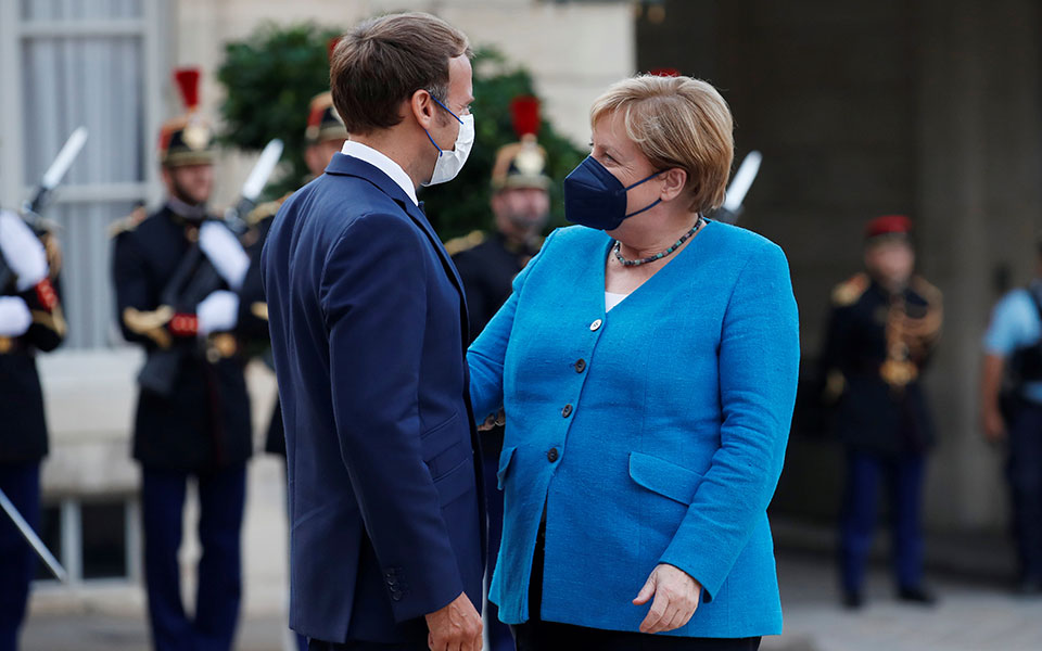 μέρκελ-μακρόν-το-τελευταίο-τανγκό-561501625