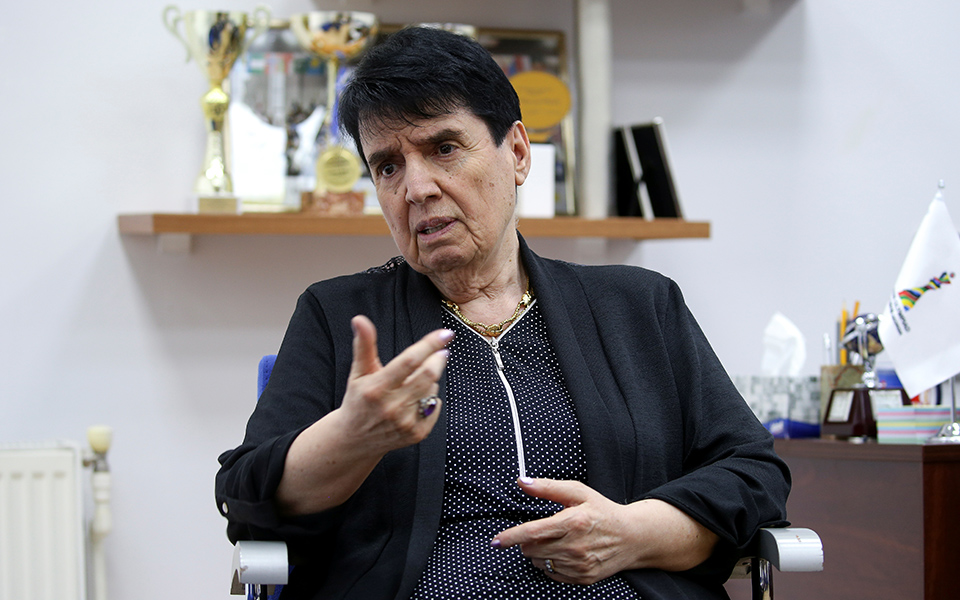 The Queen’s Gambit: Γιατί μηνύει το Netflix η θρυλική σκακίστρια Νόνα Γκαπριντασβίλι-2