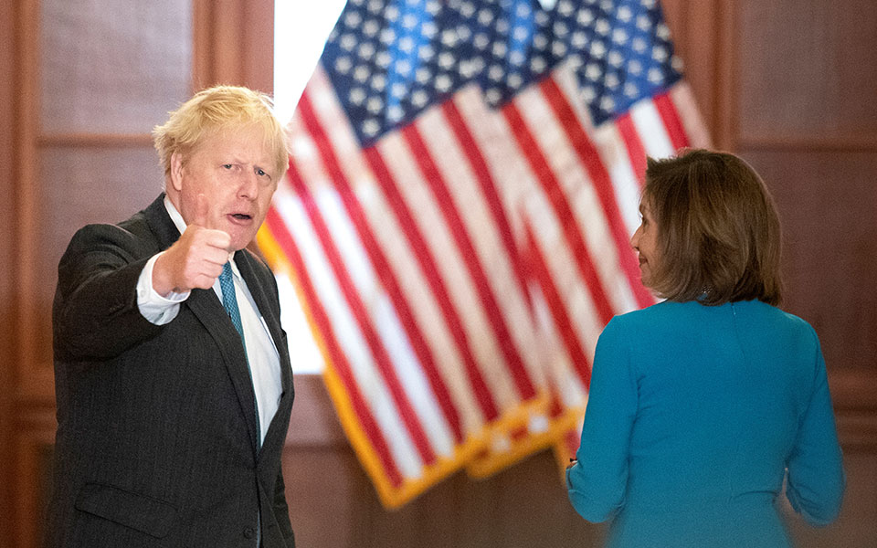 παρίσι-σύνελθε-ο-τζόνσον-νουθετε-561508864