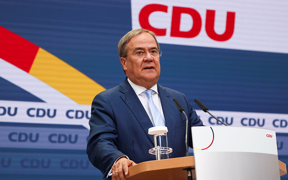 αρμιν-λάσετ-ετοιμοι-για-συνομιλίες-με-561514213