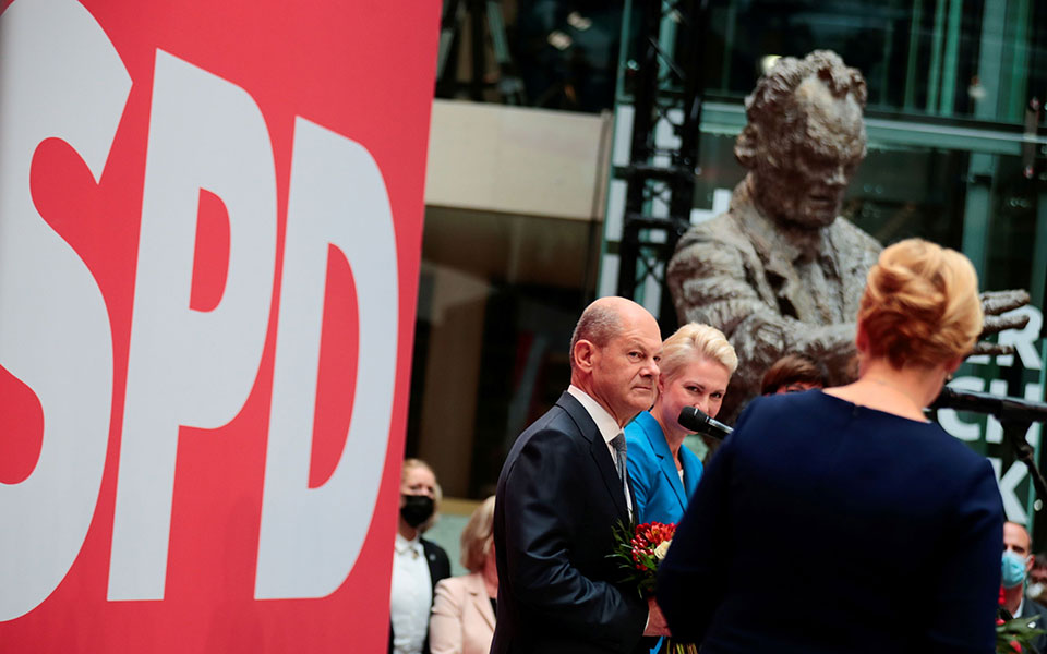 γερμανικές-εκλογές-βλέπουν-ήδη-τον-φ-561514804