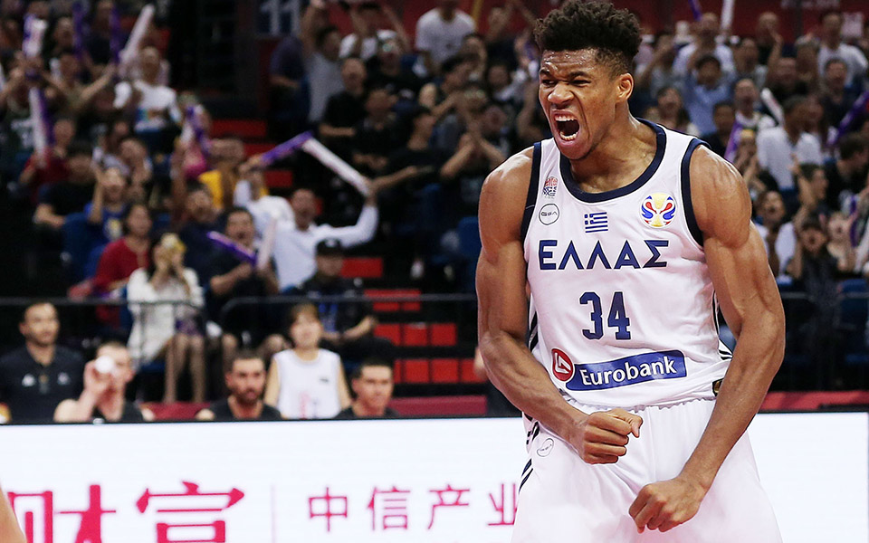 αντετοκούνμπο-ανυπομονεί-να-φορέσει-561485365