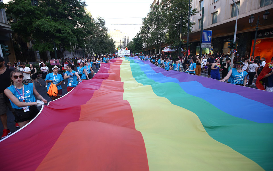 athens-pride-το-σάββατο-η-παρέλαση-υπερηφάνειας-561494755