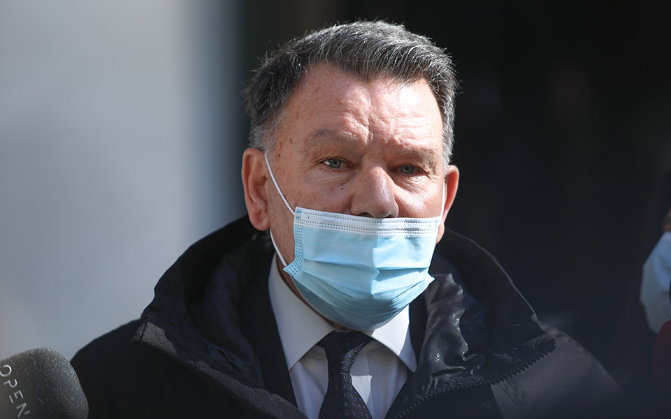 κούγιας-για-υπόθεση-σεμέδο-λυσσώδης-561485401