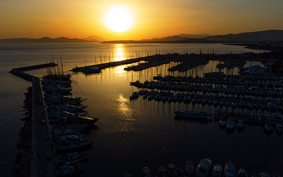 καιρός-ηλιοφάνεια-τη-δευτέρα-έως-32-βαθ-561513649