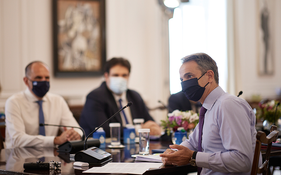 συνεδριάζει-το-νέο-υπουργικό-συμβούλ-561483127