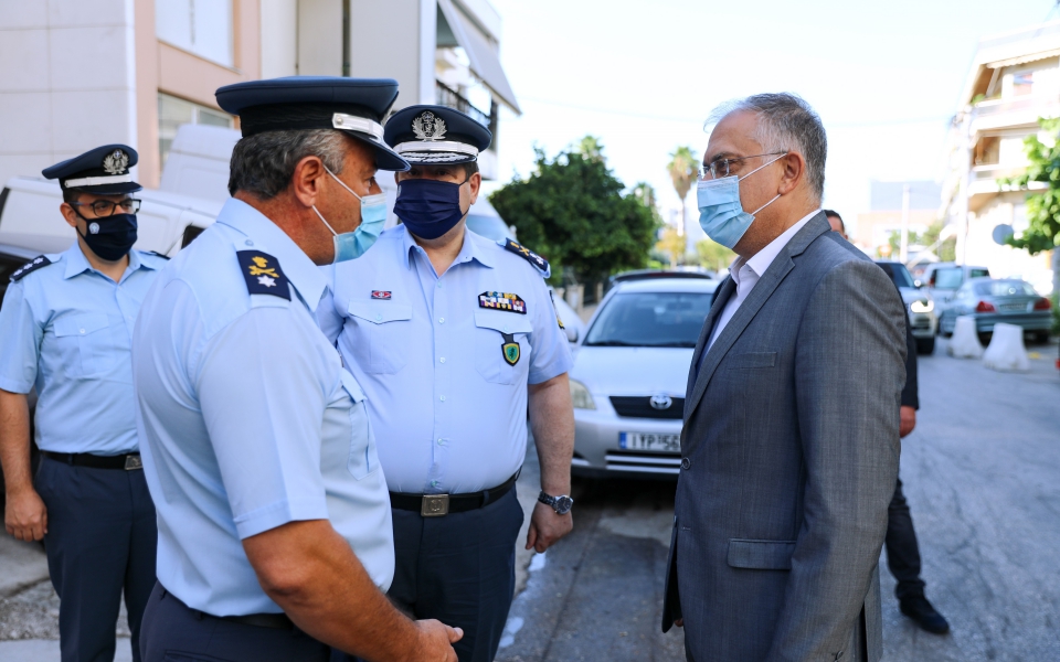 τ-θεοδωρικάκος-η-αστυνομία-θα-είναι-φι-561485353