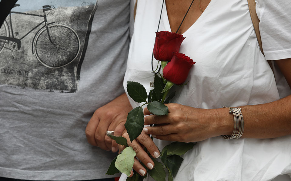 Μίκης Θεοδωράκης: Το τελευταίο αντίο στη Μητρόπολη-11