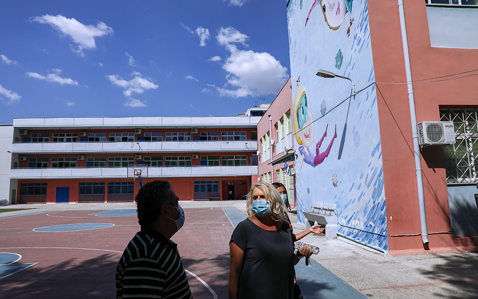 σχολεία-τέλος-στις-προσαγωγές-εκπαιδ-561508246