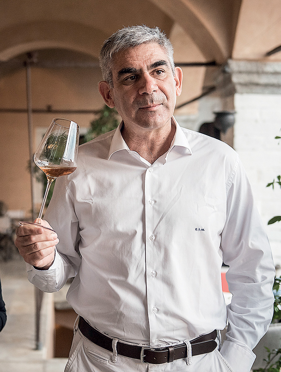 Ελληνικό κρασί λίγο πιο ψηλά-11