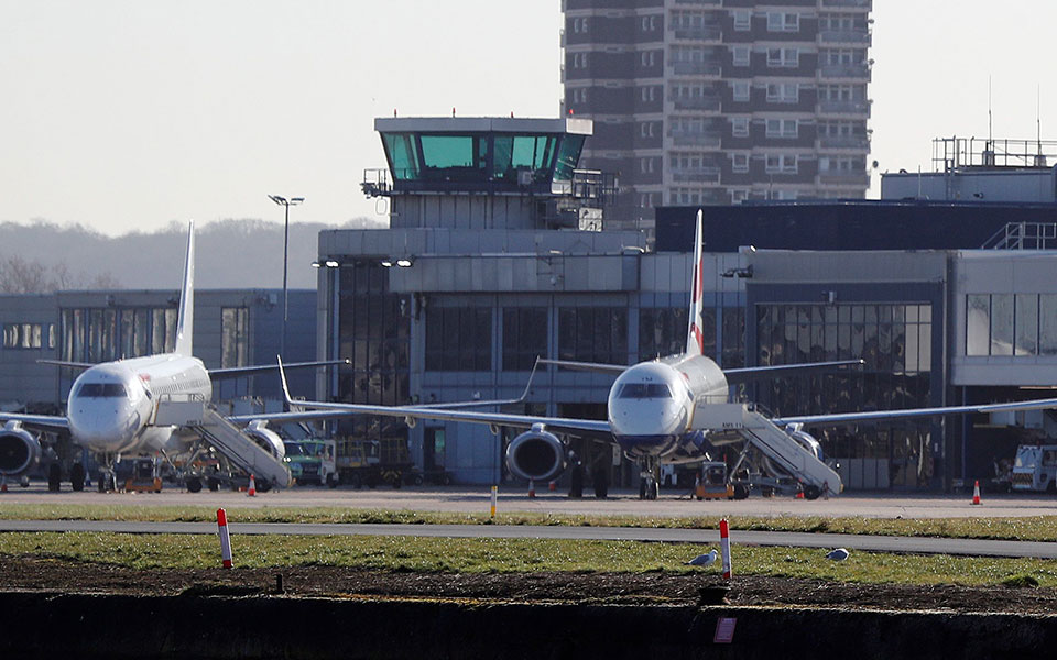 επιστρέφει-η-κίνηση-στο-αεροδρόμιο-το-561489466