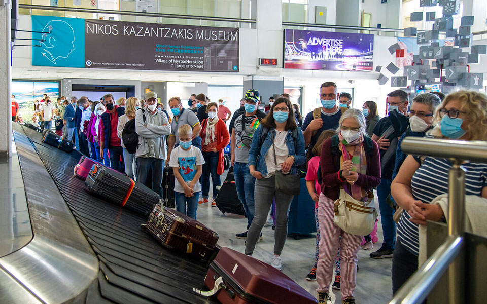 υπα-νέες-οδηγίες-για-πτήσεις-εσωτερικ-561497002