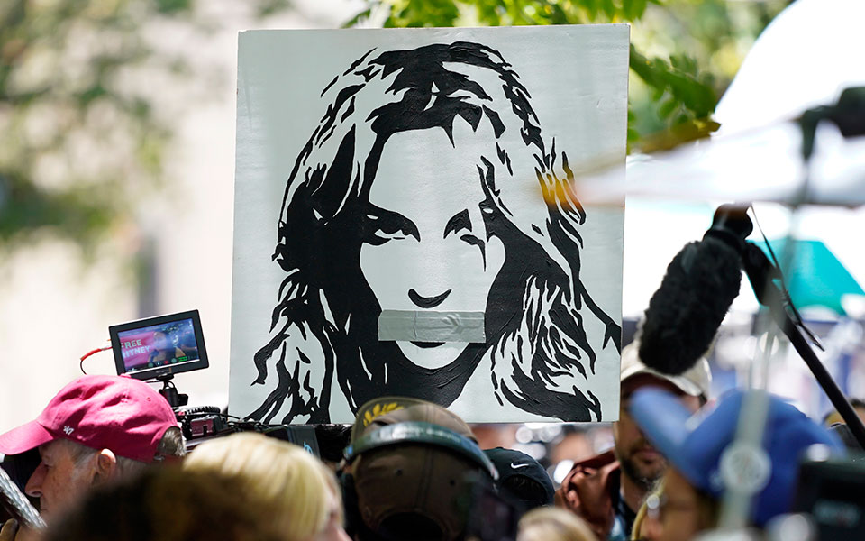 μπρίτνεϊ-σπίαρς-ελεύθερη-να-πάρει-τον-561492322