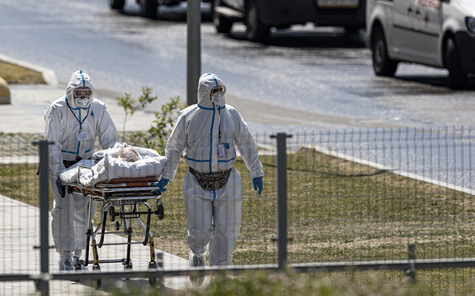 ρωσία-δεύτερη-σε-θανάτους-από-covid-παγκοσ-561509827