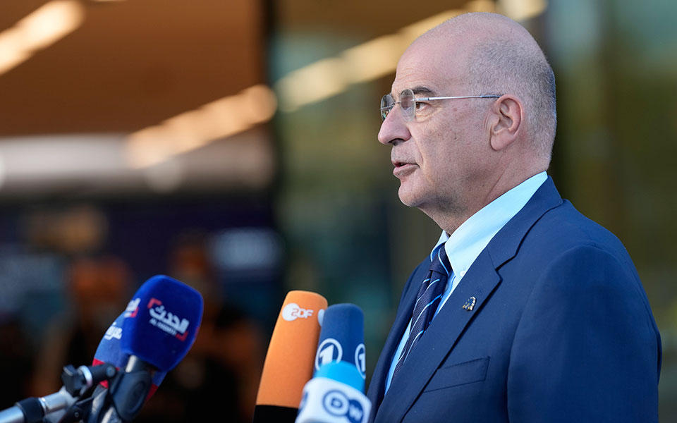 ν-δένδιας-να-διασφαλιστεί-η-προστασία-561507784