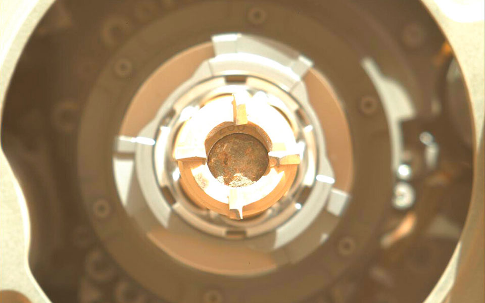 nasa-το-perseverance-φαίνεται-να-συνέλεξε-πέτρινο-δε-561484630
