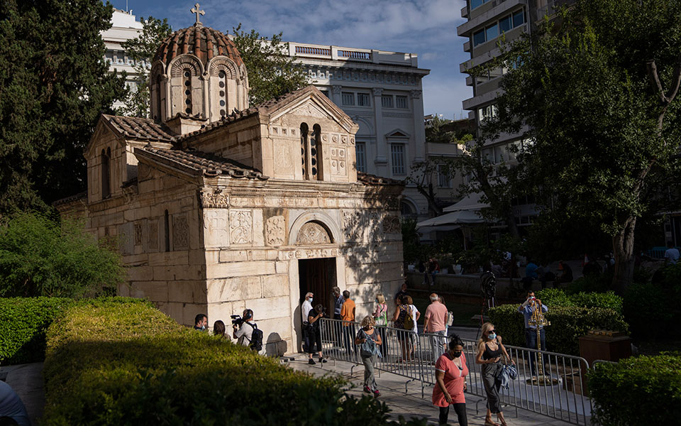 μίκης-θεοδωράκης-αμείωτη-η-προσέλευσ-561489790