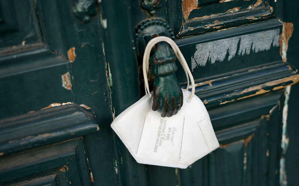 κορωνοϊός-1-100-νέα-κρούσματα-24-θάνατοι-337-δι-561513460