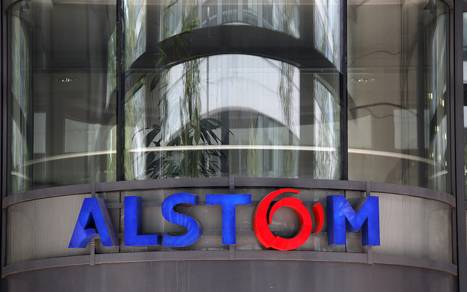 γαλλία-αυστραλία-deal-300-εκατ-για-σιδηροδ-561505171