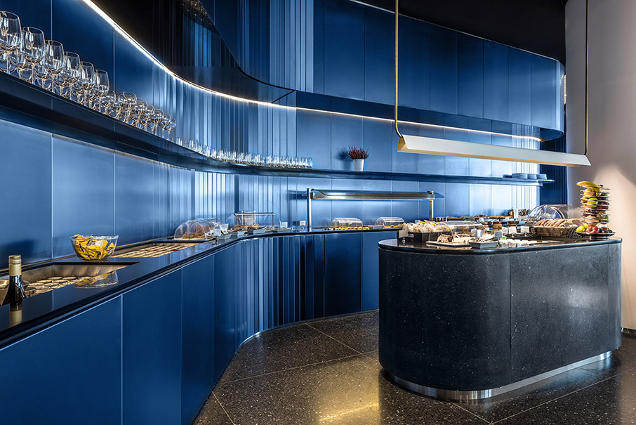 Η AEGEAN αναβαθμίζει την ταξιδιωτική εμπειρία με το νέο Business Lounge στο αεροδρόμιο «Μακεδονία»-3