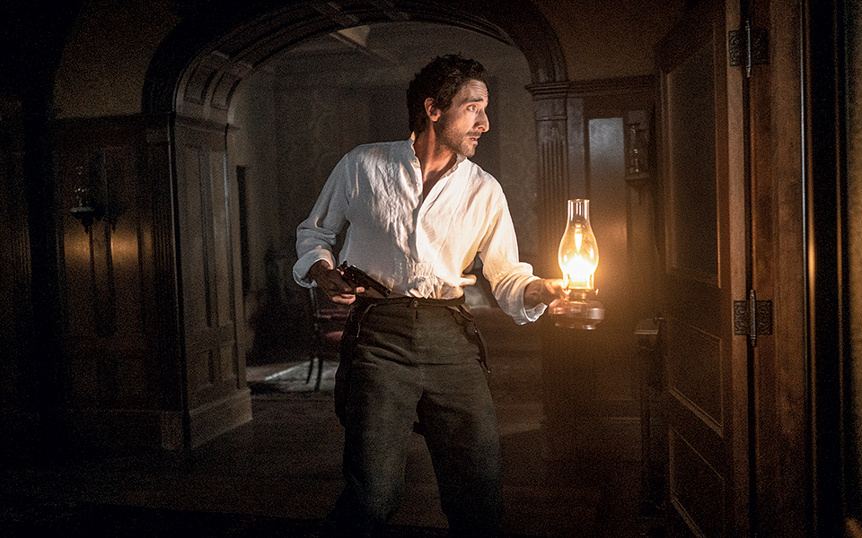 Εκεί που παραμονεύει ο τρόμος-1