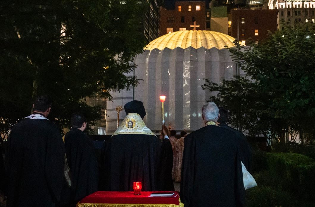 ο-αρχιεπίσκοπος-ελπιδοφόρος-στην-κ-561496351