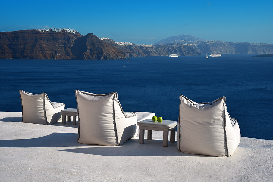 Διαχρονική όαση γαλήνης στο Ducato di Oia Boutique Hotel-1