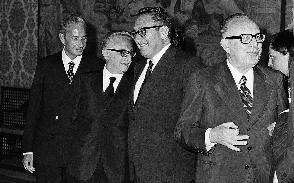 Η υποδοχή του Ιστορικού Συμβιβασμού-2