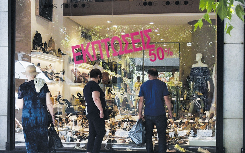 η-χαλάρωση-των-περιορισμών-τόνωσε-το-λ-561481504